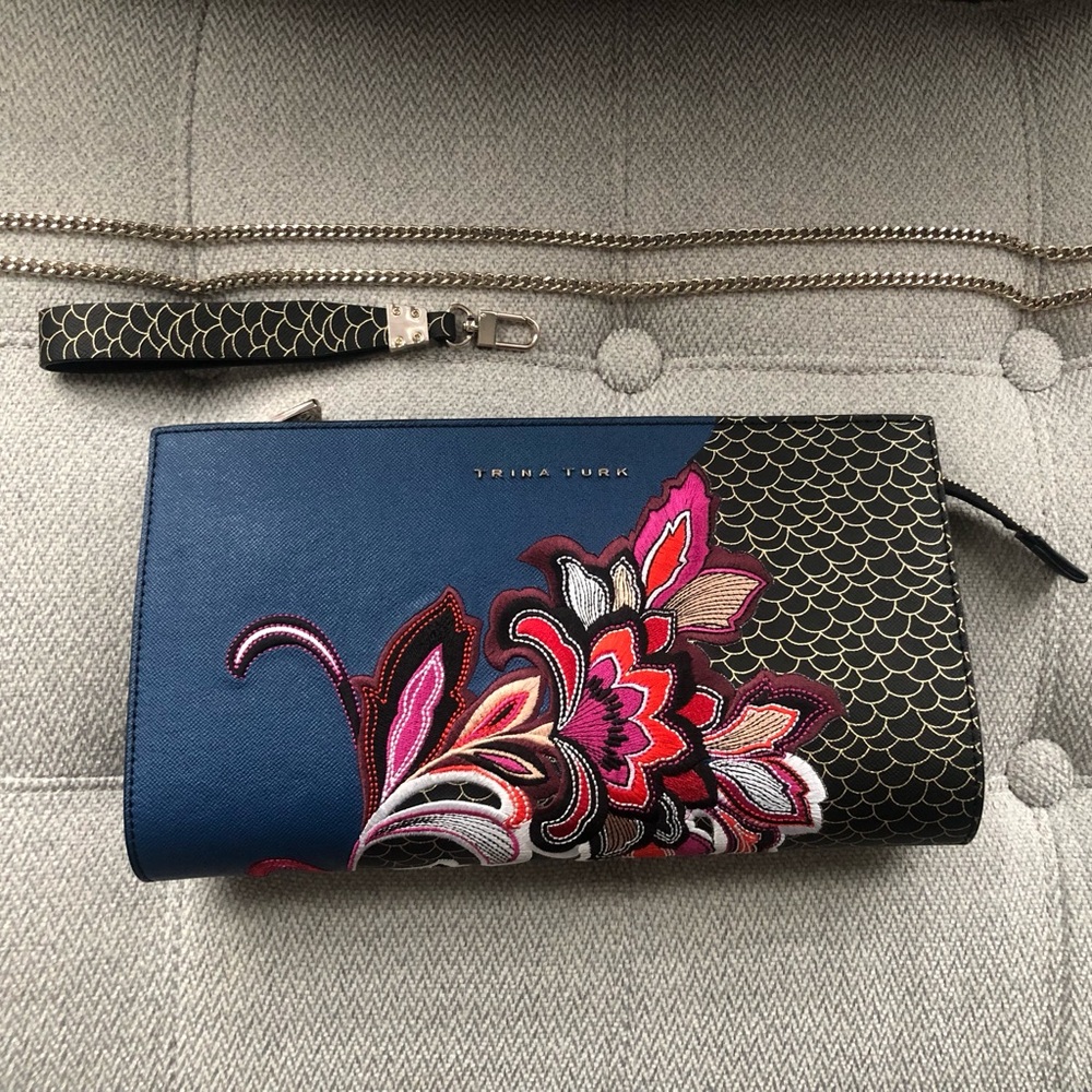 Trina Turk clutch w/shoulder chain & wrist strap.